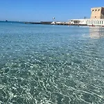 Delfino Fronte Mare *