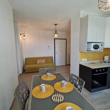 아파트 Delfino Fronte Mare